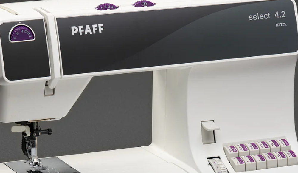 Pfaff Select 4.2 la vecchia scuola fatta bene