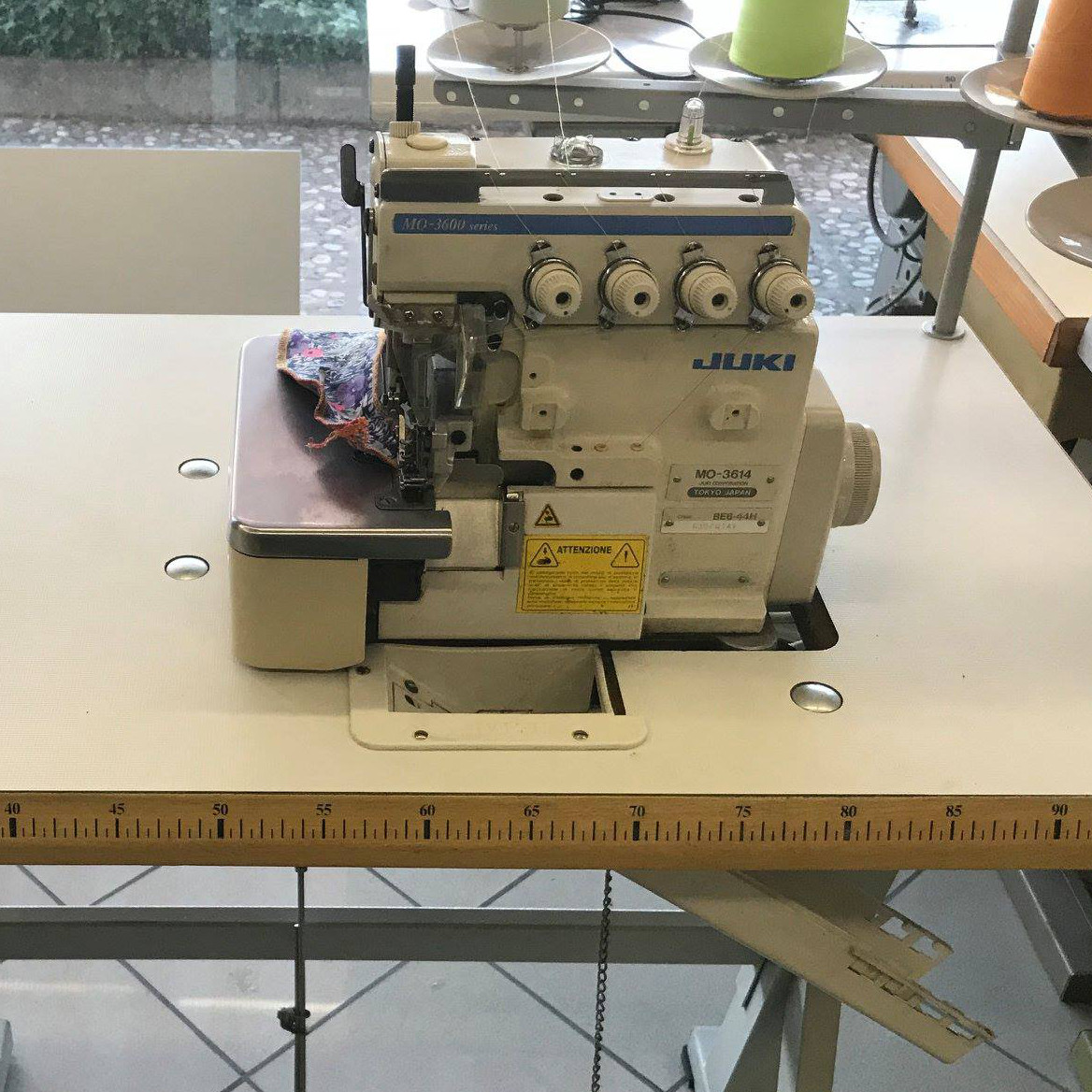 JUKI 3714: used sewing machine overlock